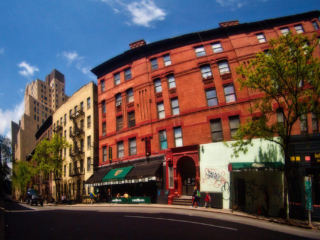 Hibernia Bar | New York City Irish Pub | Sports Bar | New York City Irish Bar Hell's Kitchen Irish Bar